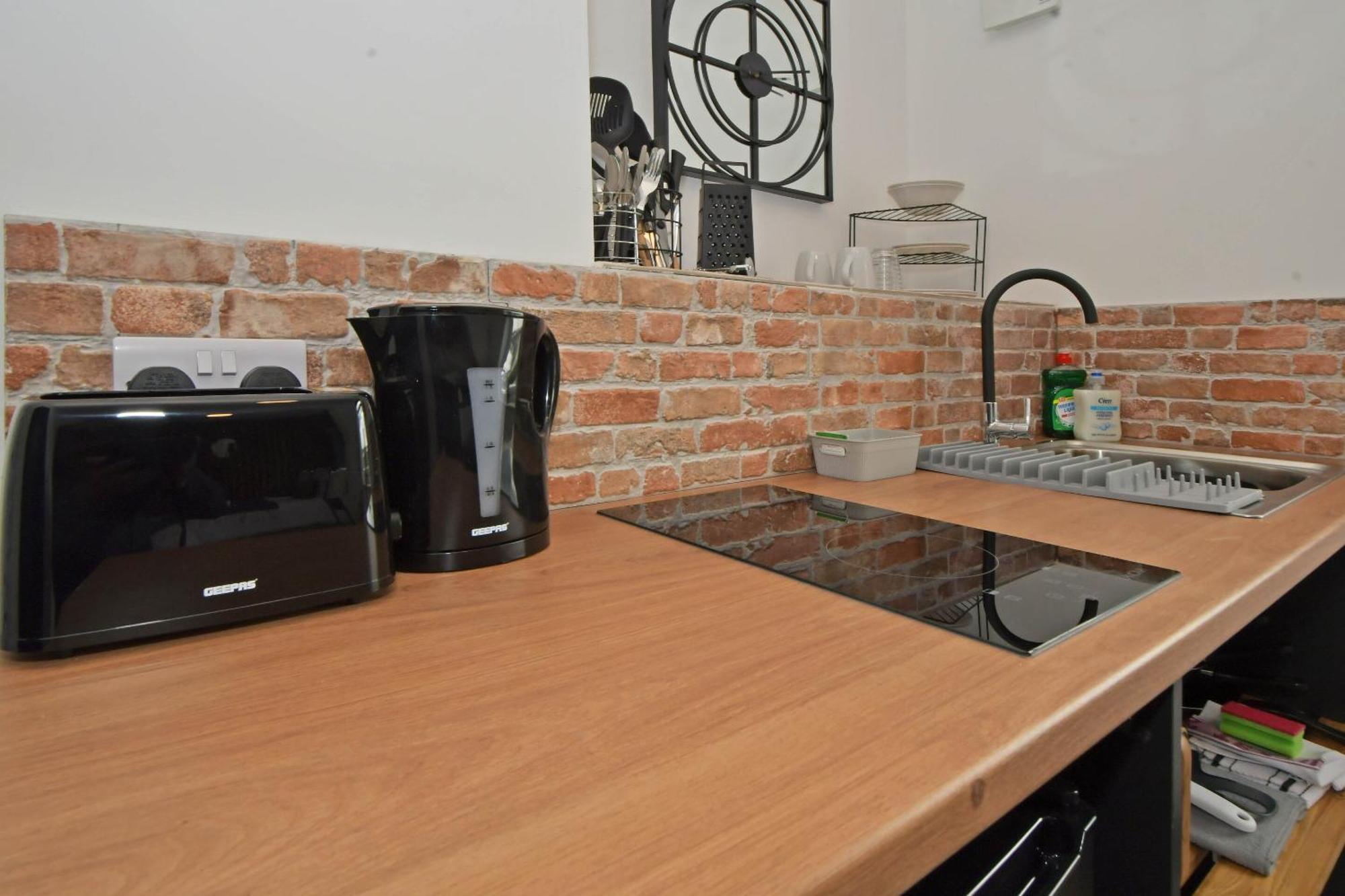 Stay At Shobnall Road Rooms And Studios Burton Εξωτερικό φωτογραφία