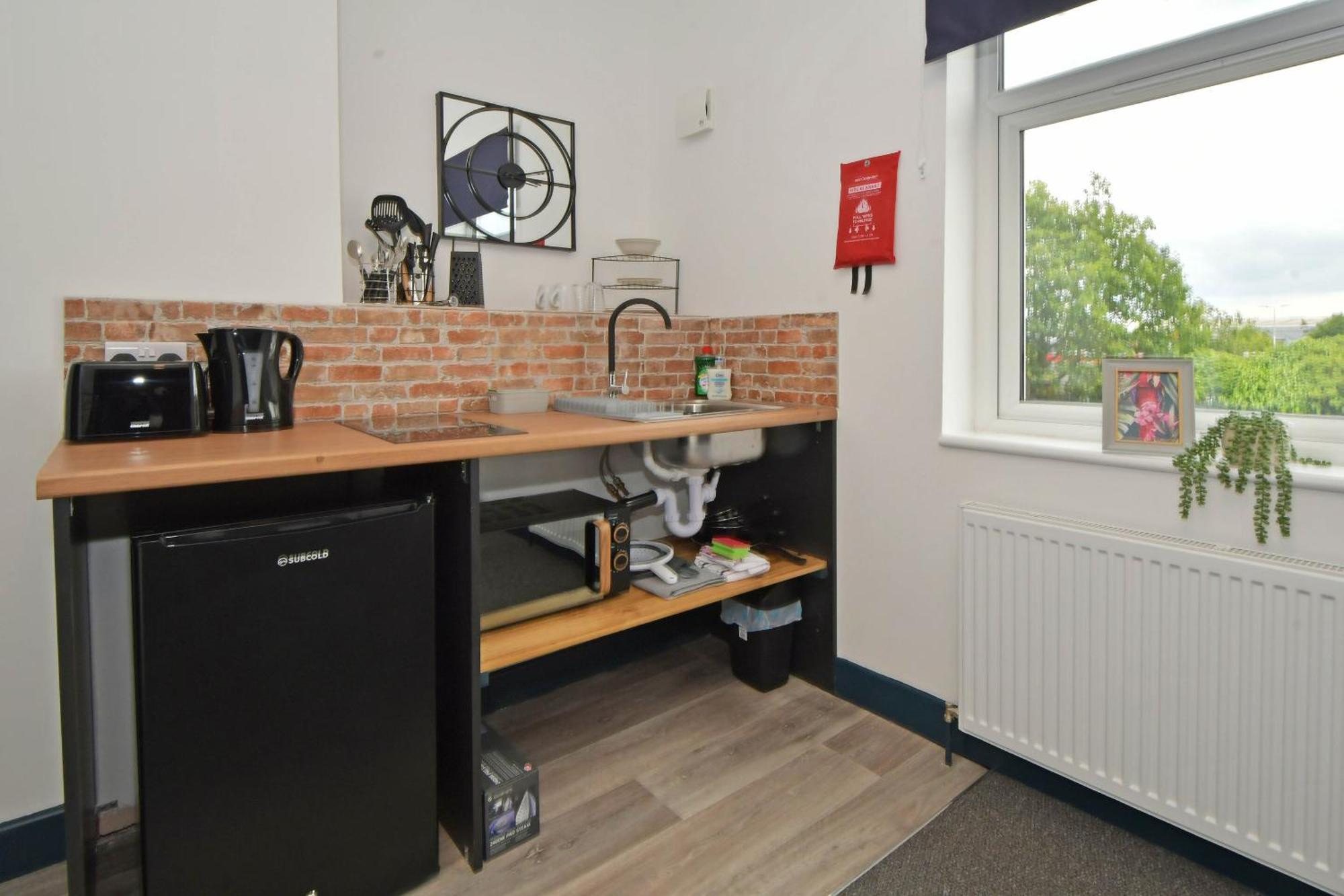 Stay At Shobnall Road Rooms And Studios Burton Εξωτερικό φωτογραφία