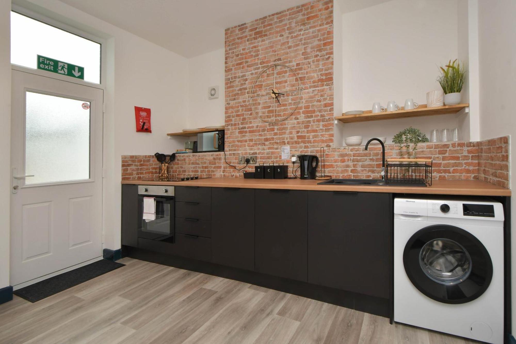 Stay At Shobnall Road Rooms And Studios Burton Εξωτερικό φωτογραφία