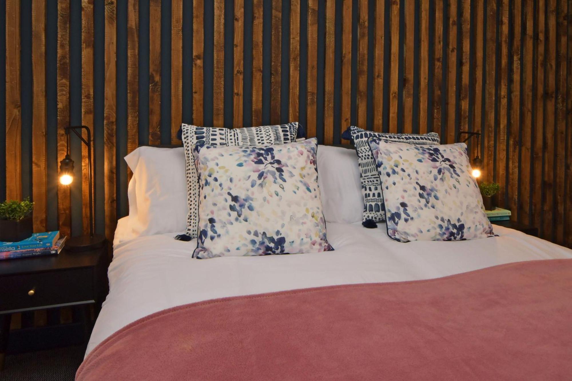 Stay At Shobnall Road Rooms And Studios Burton Εξωτερικό φωτογραφία