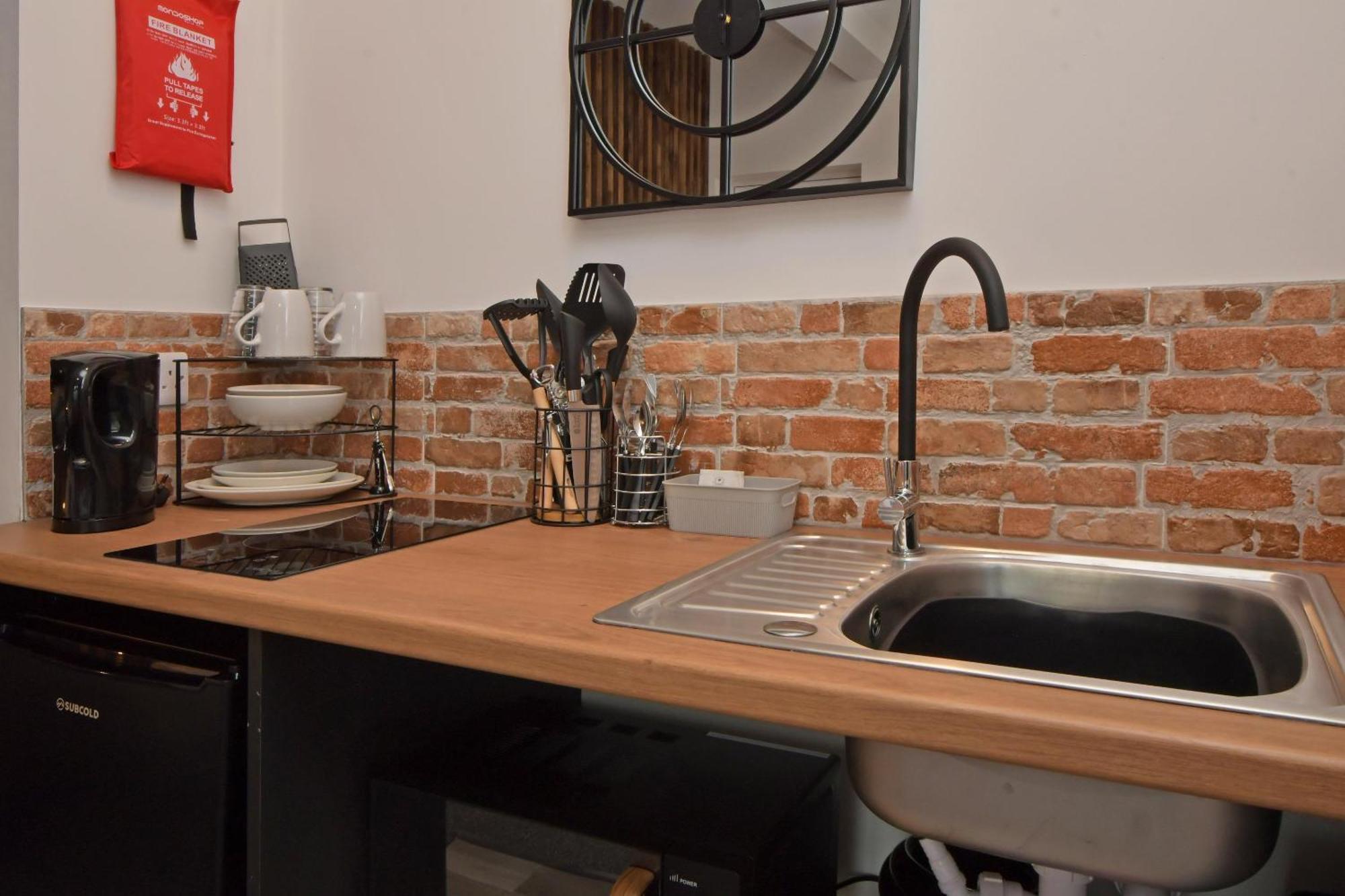 Stay At Shobnall Road Rooms And Studios Burton Εξωτερικό φωτογραφία