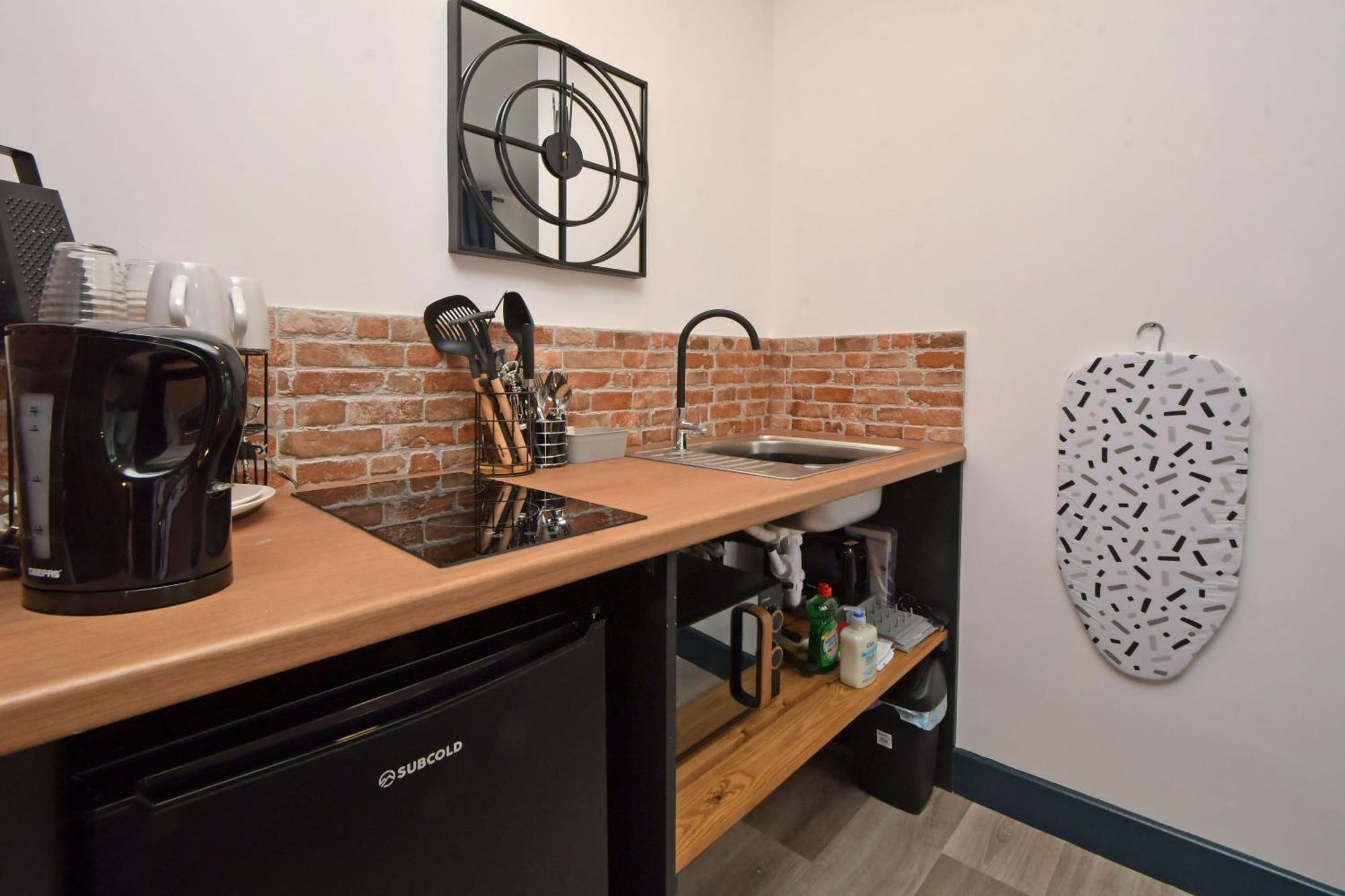 Stay At Shobnall Road Rooms And Studios Burton Εξωτερικό φωτογραφία